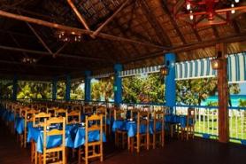 Kubánský hotel Barcelo Solymar Arenas Blancas s terasou