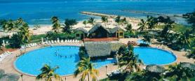 Kubánský hotel Brisas Guardalavaca s bazénem
