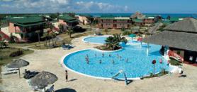 Kubánský hotel Brisas Covarrubias s bazénem