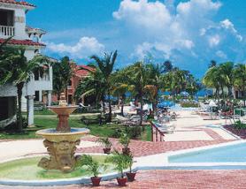 Kubánský hotel Brisas Guardalavaca - zahrada