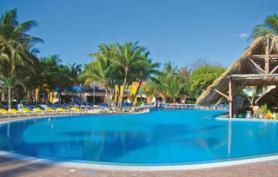 Kubánský hotel Brisas Santa Lucia s hotelem