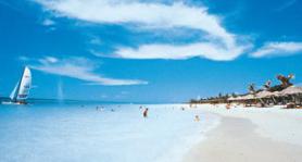 Kubánský hotel Brisas Santa Lucia s pláží