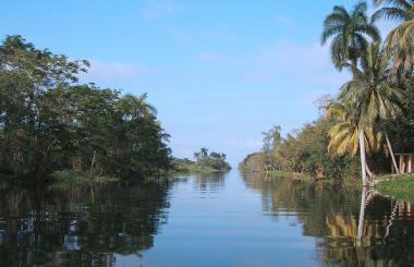 Kubánské jezero Laguna de la Leche